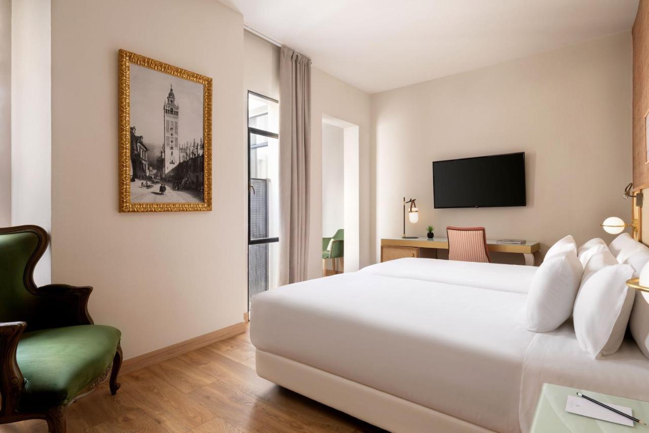 โลส เซย์เซส เซบียา อะ ทริบิวต์ พอร์ตโฟลิโอ โฮเทล Hotel เซบีญา ภายนอก รูปภาพ