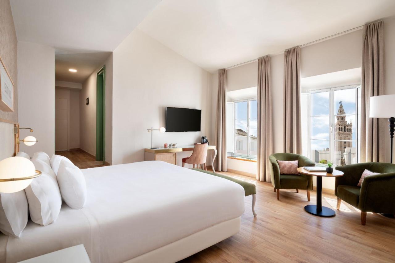 โลส เซย์เซส เซบียา อะ ทริบิวต์ พอร์ตโฟลิโอ โฮเทล Hotel เซบีญา ภายนอก รูปภาพ