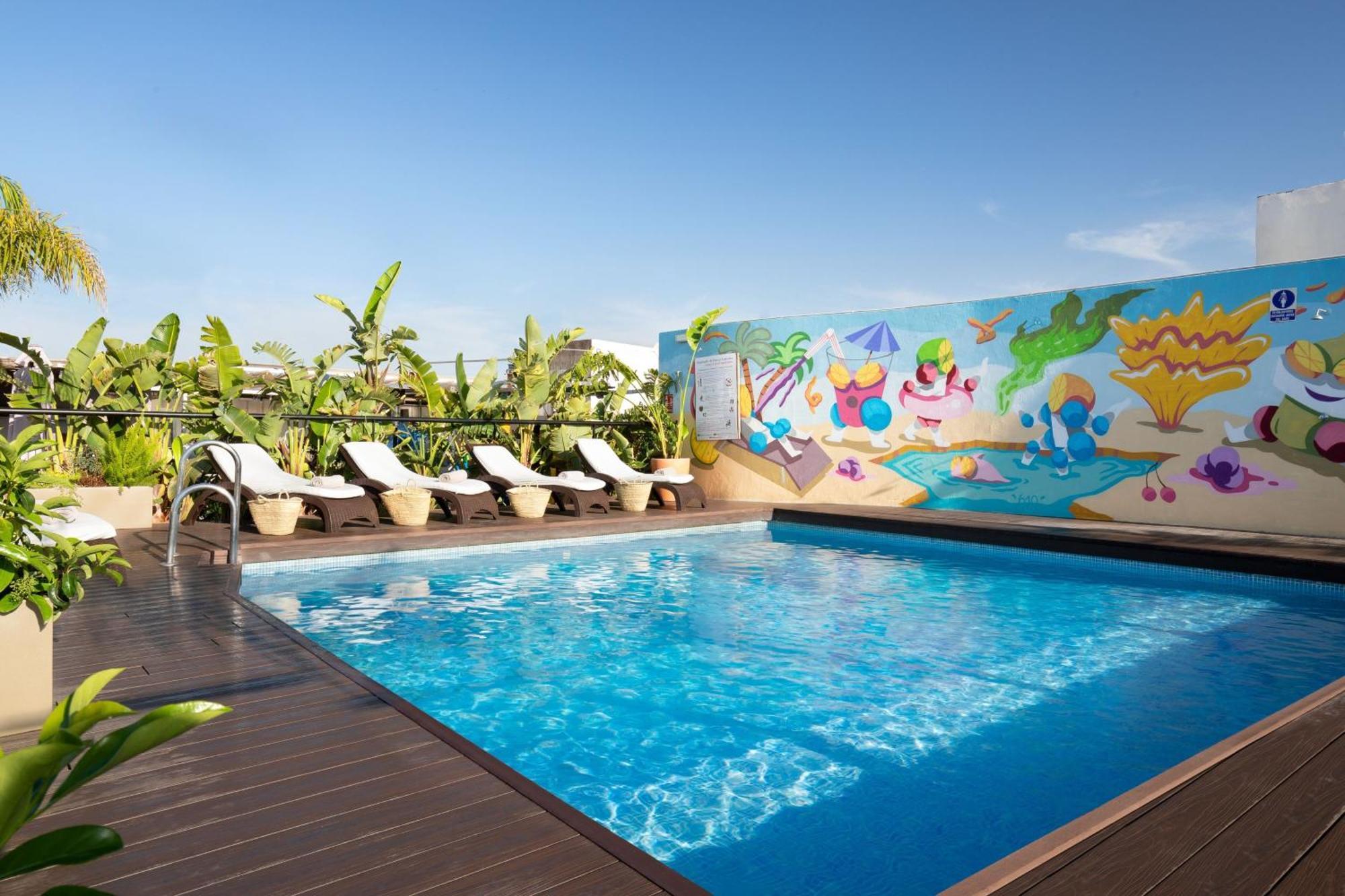 โลส เซย์เซส เซบียา อะ ทริบิวต์ พอร์ตโฟลิโอ โฮเทล Hotel เซบีญา ภายนอก รูปภาพ