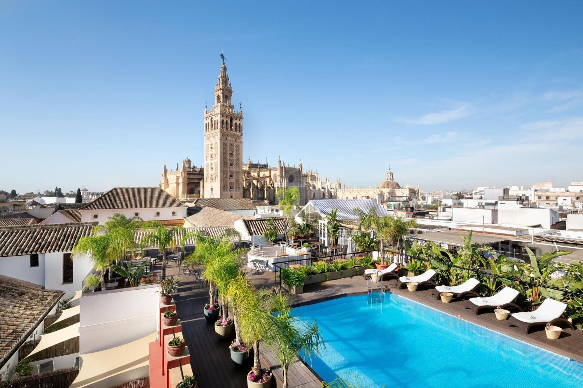 โลส เซย์เซส เซบียา อะ ทริบิวต์ พอร์ตโฟลิโอ โฮเทล Hotel เซบีญา ภายนอก รูปภาพ