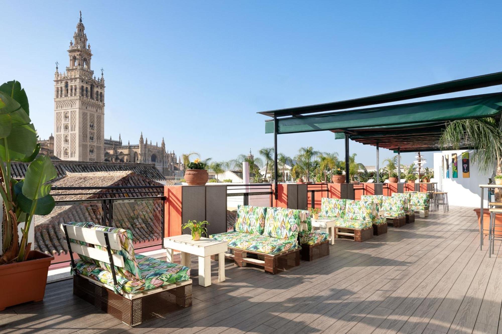 โลส เซย์เซส เซบียา อะ ทริบิวต์ พอร์ตโฟลิโอ โฮเทล Hotel เซบีญา ภายนอก รูปภาพ